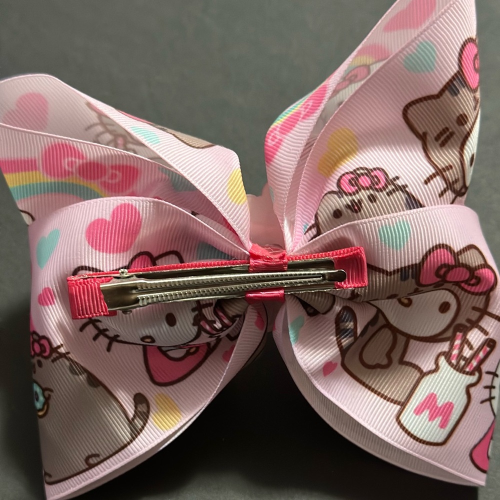Hello kitty - Picture 2 of 3
